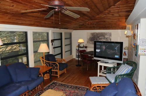 Otis Beach House