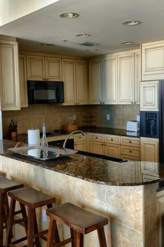 Apartamento T3 502 (2) Bedroom Gulf View (elite) Terrace Unit