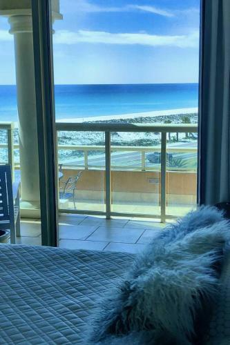 Apartamento T3 502 (2) Bedroom Gulf View (elite) Terrace Unit