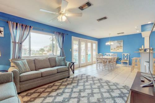 Regency Cabanas #d4
