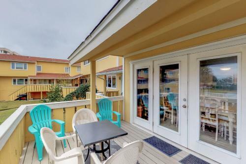 Regency Cabanas #d4