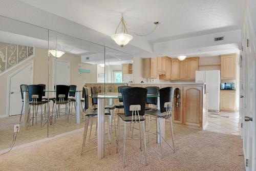 White Sands Bay Front Pensacola Condo