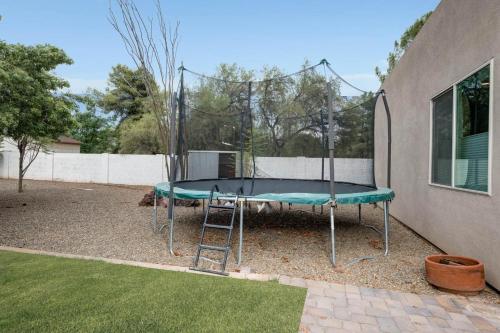 Thunderbird Estate