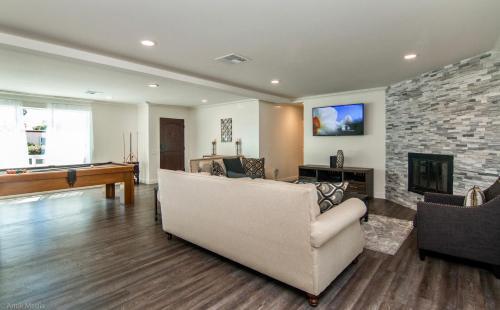 Charter Oak - Scottsdale