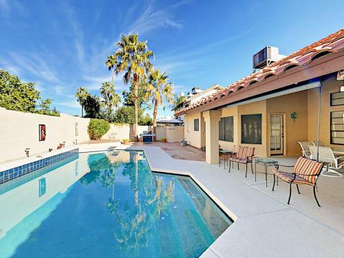 13810 N 50th St Home