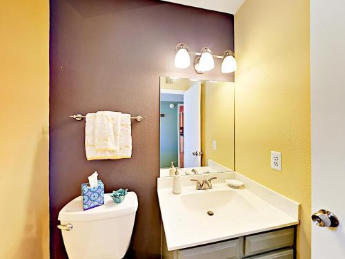 5630 E Waltann Lane Home