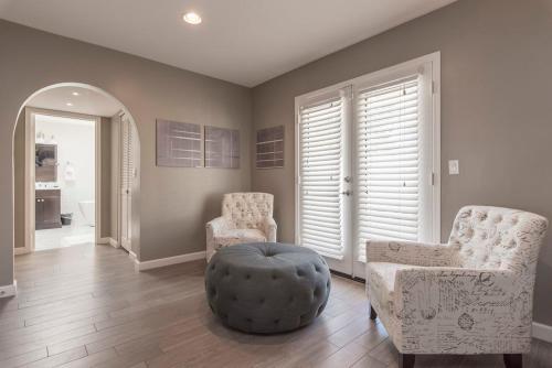 Warm Contemporary
