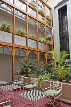 Le Grand Hotel