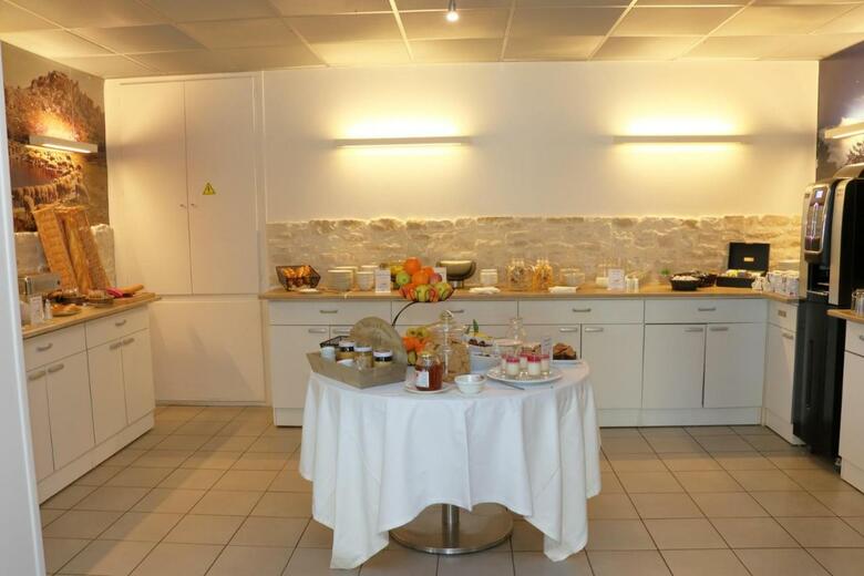Hotel Domaine De Saint-est�ve