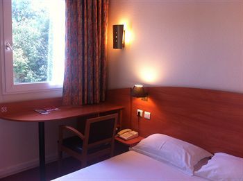 Inter-hotel Agora