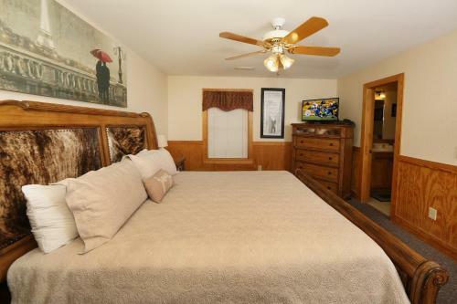 Wildwood Falls (#4) - Two Bedroom