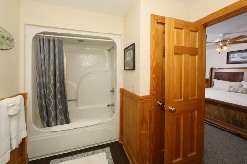 Wildwood Falls (#4) - Two Bedroom