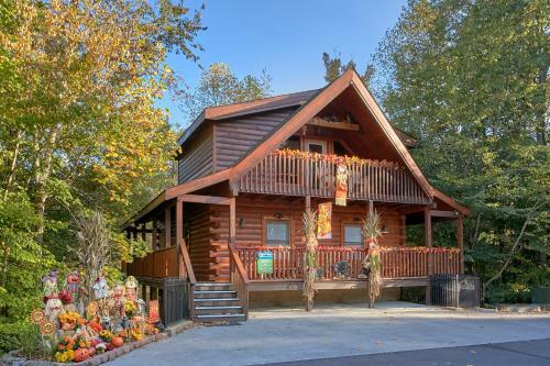 Boulder Bear Lodge #355 - Three Bedroom Cabin