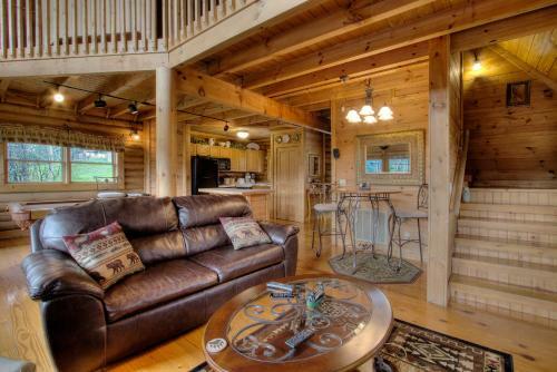 A Moonlight Ridge #162 - One Bedroom Cabin