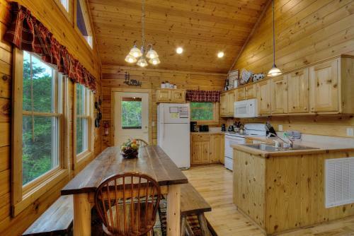 Serenity Now #370 - Three Bedroom Cabin