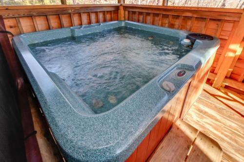 Mountaintop Hideaway