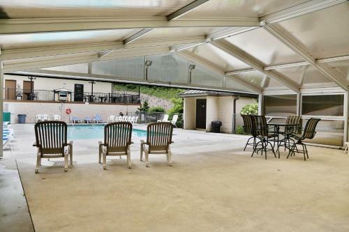 Apartamento Poplar Point Condo Unit 12c - Two Bedroom