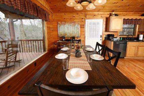 Just Hanging Out - Three Bedroom
