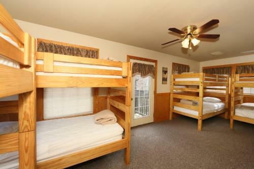 Cedar Falls (#8) - Three Bedroom