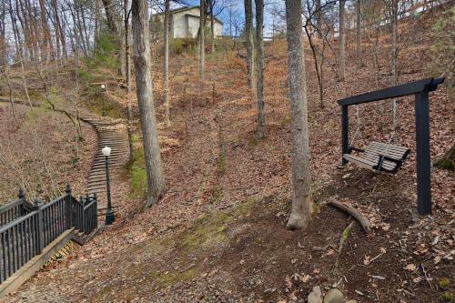 Cedar Falls (#8) - Three Bedroom