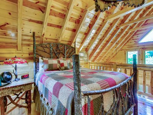 A River Adventure #4237 - Four Bedroom Cabin