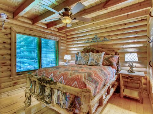 A River Adventure #4237 - Four Bedroom Cabin