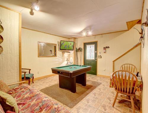 Bear Paw Cabin