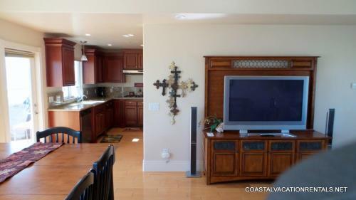 271 Wadsworth Two-bedroom Apartment