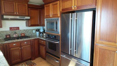 271 Wadsworth Two-bedroom Apartment