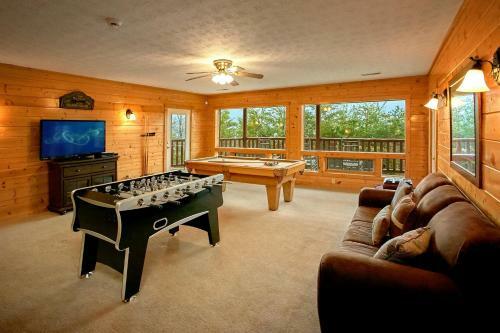 Heavenly Heights Holiday Home