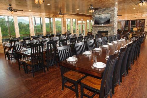 Foxwood Mansion Cabin