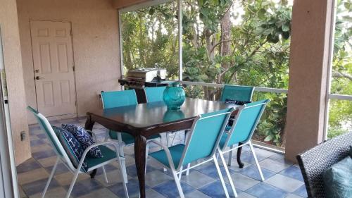 Natural Paradise Sleeps 16