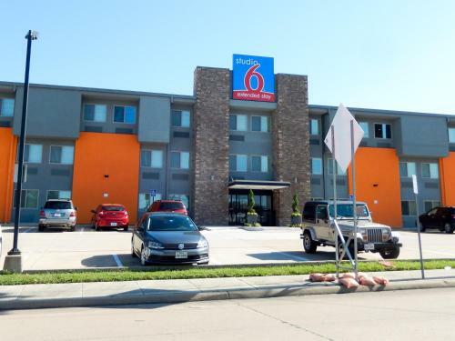 Hotel Studio 6 Plano