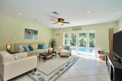 Affinity Robbins -five Bedroom Home