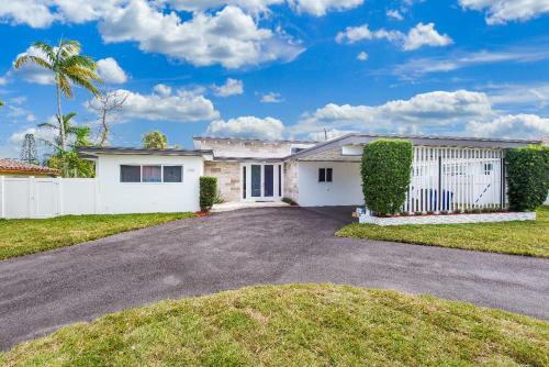 Affinity Oasis - Three Bedroom Home