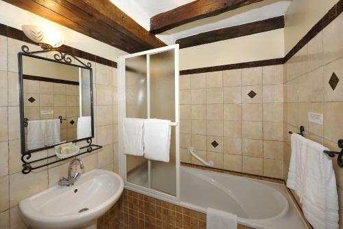 Hotel Le Manoir De La Giraudi�re