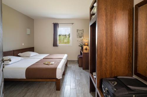 Inter-hotel Le Ya'tis
