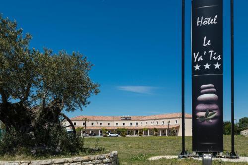 Inter-hotel Le Ya'tis