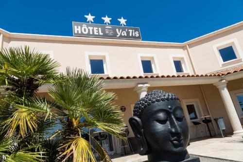 Inter-hotel Le Ya'tis