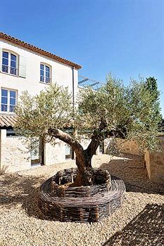 Bed & Breakfast Les Jardins De Saint-benoit - Apartments