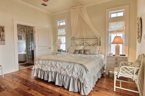 Cinnamon Shore- Happy House 146 Be