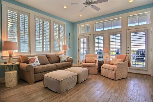Cinnamon Shore- Coral Sunset Tc 2205