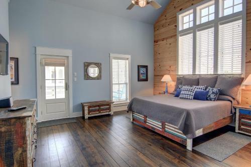Cinnamon Shore- Seafare 251 Be
