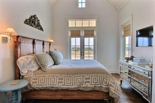 Cinnamon Shore- Oceanaire 196 Ro