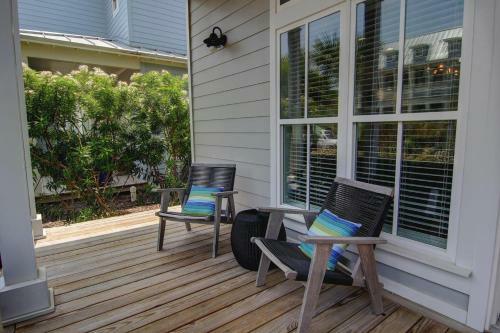 Cinnamon Shore- Lollygag 107 St