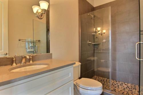 Cinnamon Shore- Sea Star 104 St