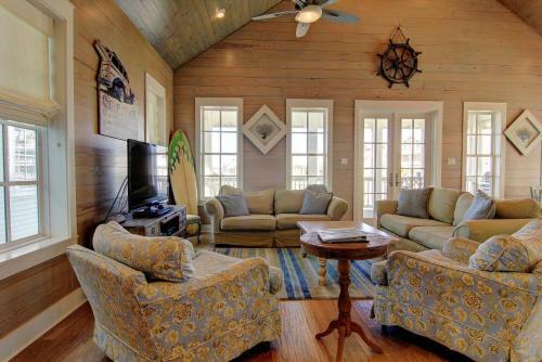 Cinnamon Shore- Blue Willow 187 Be