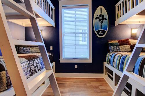 Cinnamon Shore- Blue Willow 187 Be