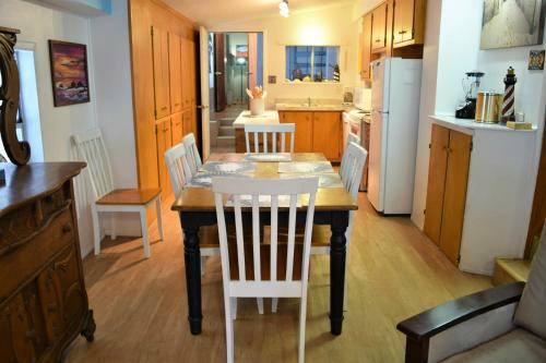 Gulf Street Cottage