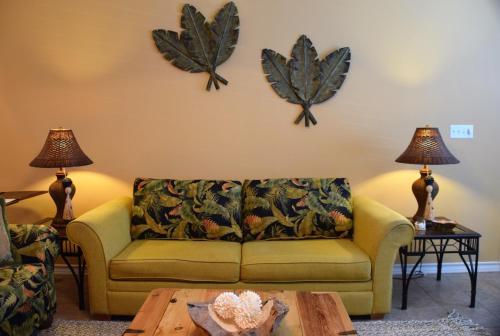 Kosta's Kasa - Three Bedroom Townhome